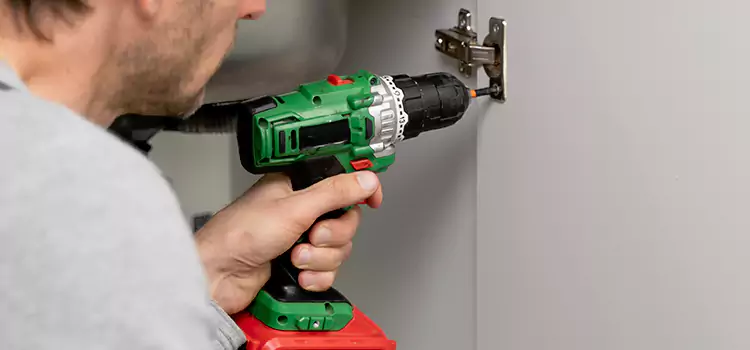 Commercial Door Hinge Repair McAllen