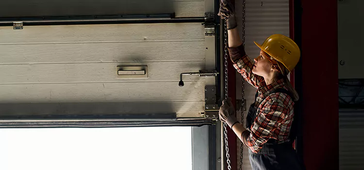 Addressing Common Garage Door Stoppage Issues in McAllen, TX